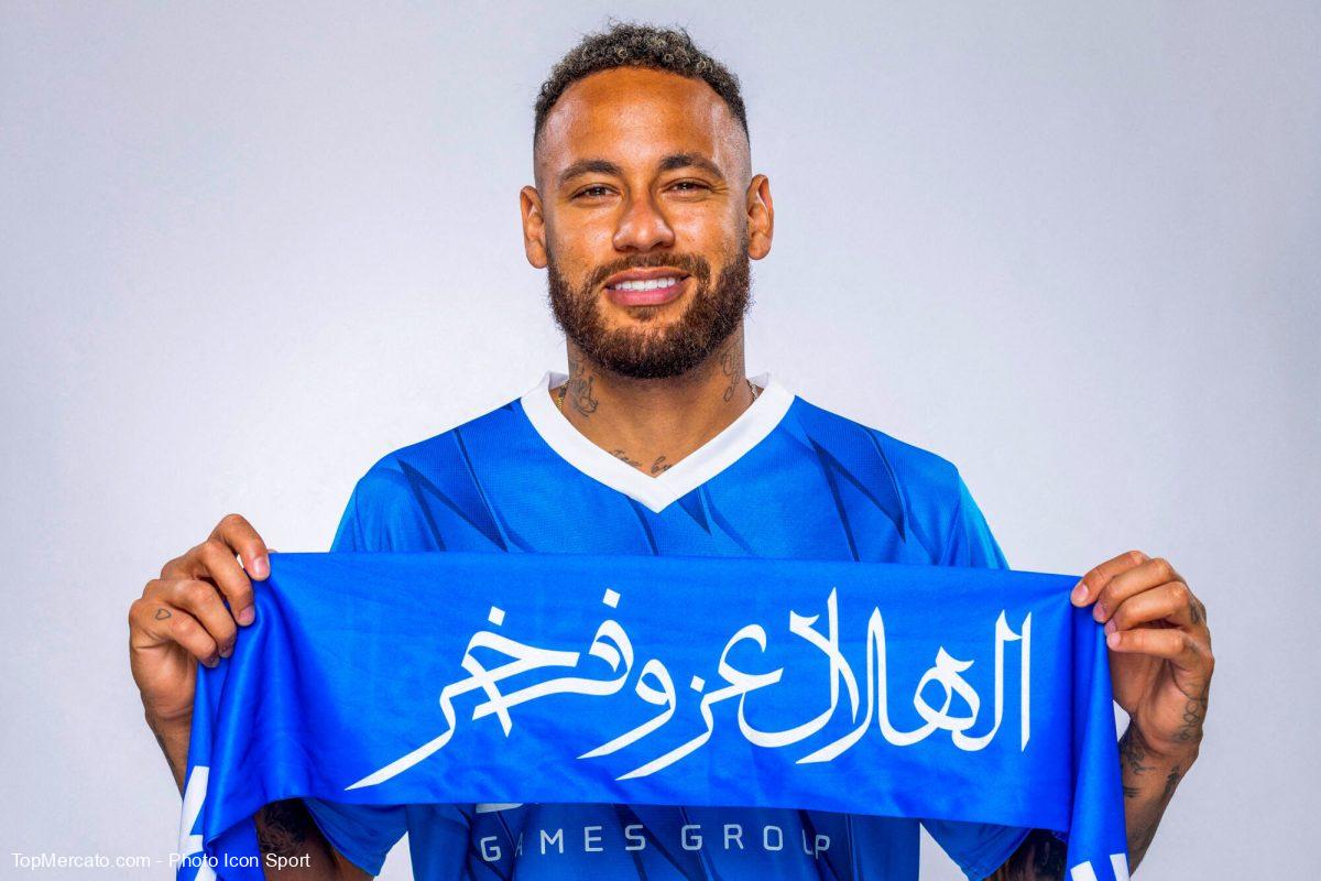 Neymar, Al-Hilal signature