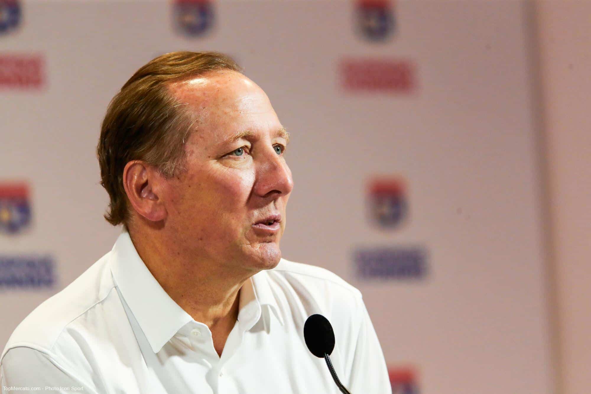 OL Textor lâche un indice sur le futur coach, "quelqu'un qui s