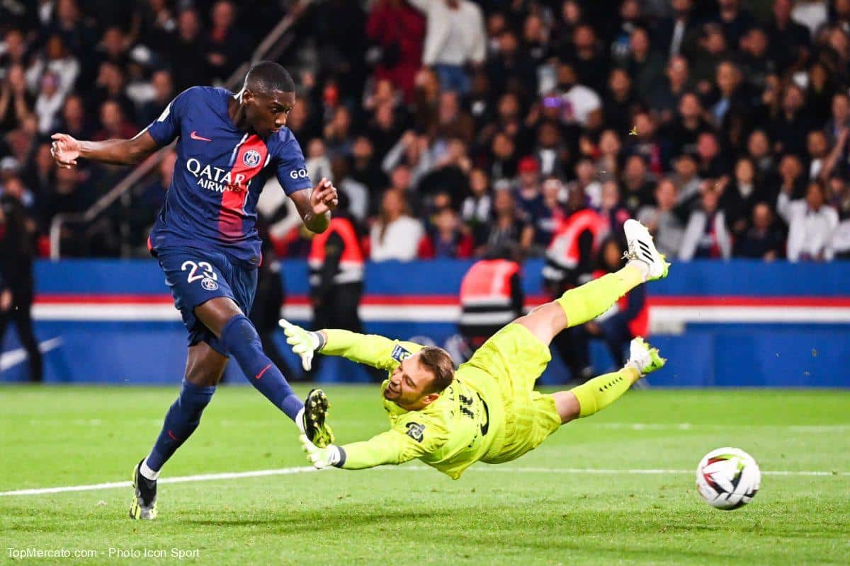 PSG : Kolo Muani réagit à son premier but