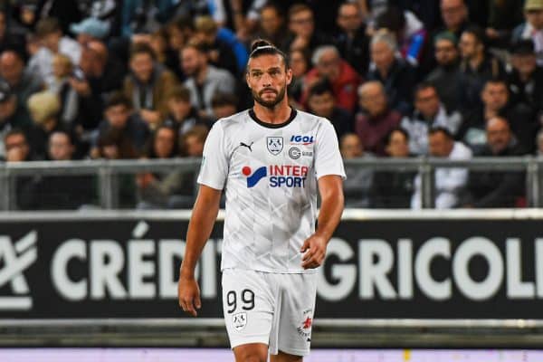 Andy Carroll Amiens