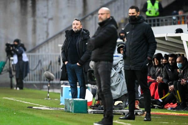 Lens favorisé par l'arbitrage contre le PSV ?