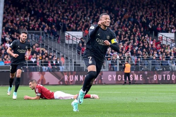 Je n'y crois pas une seule seconde : Rothen défend Mbappé mais&