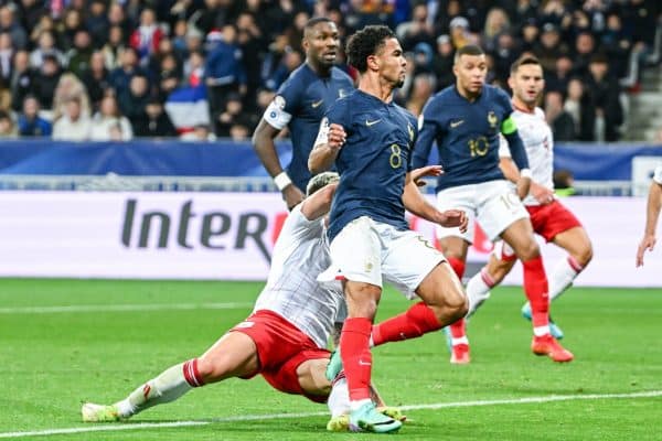 Equipe de France : Selon les informations que j'ai&, une première tendance sur la blessure de Zaïre-Emery