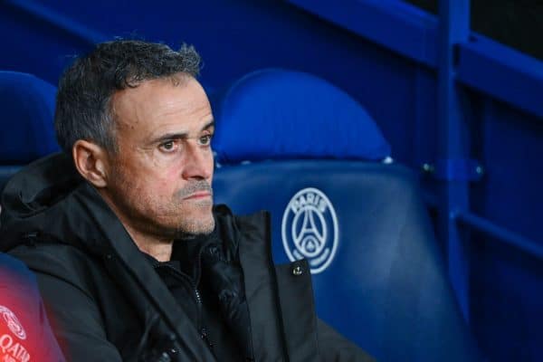 Mercato Live : le PSG a des vues sur un attaquant