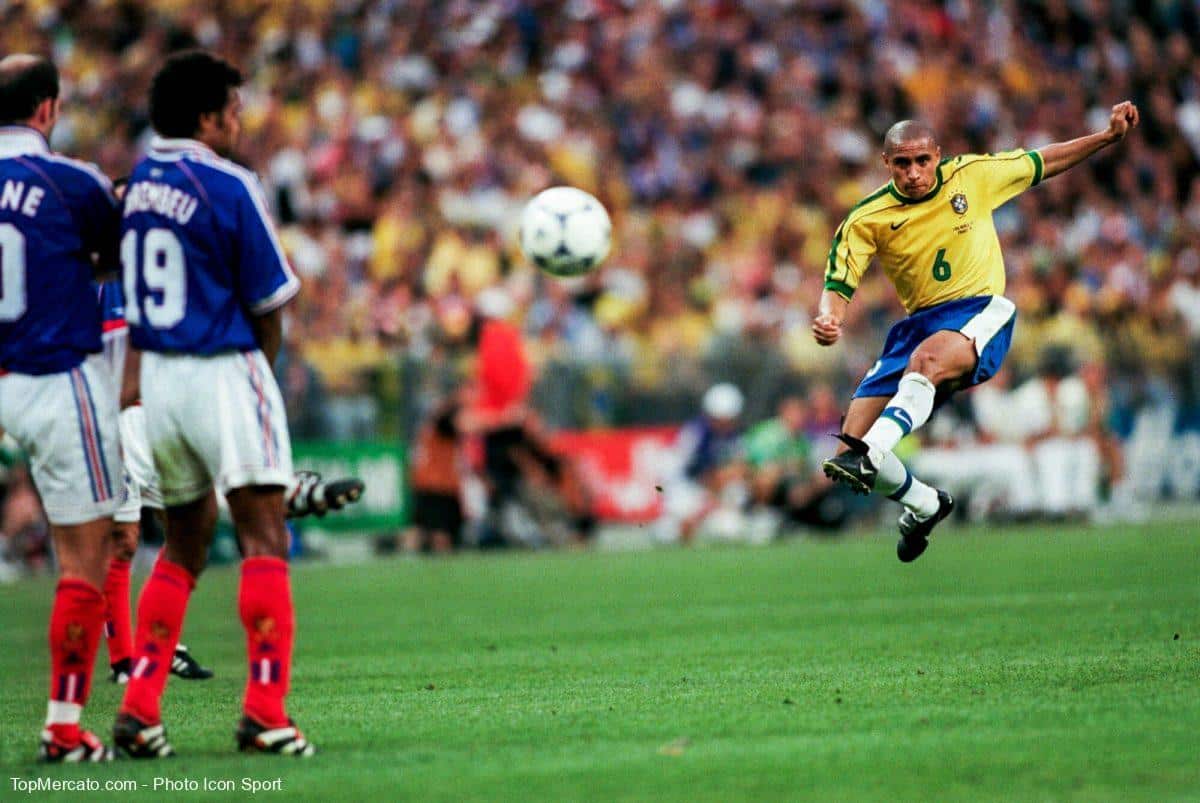 Roberto Carlos Brésil France 1998
