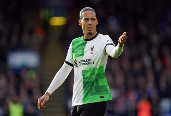 Liverpool : l'avis tranché de Van Dijk sur le futur entraîneur