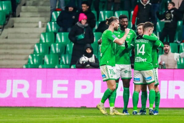 Match ASSE - Laval : chaîne TV et compos probables