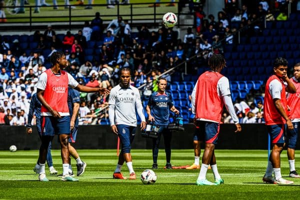 PSG : un milieu de terrain va partir en Ligue 2