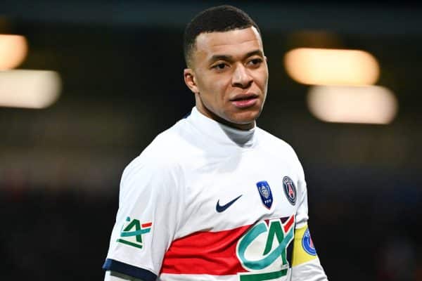 PSG : le petit salaire proposé par le Real Madrid à Mbappé