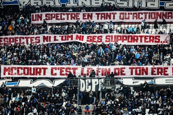 OM : “la fin de ton ère”, “dégoûtants”… Les supporters allument McCourt et l’équipe !