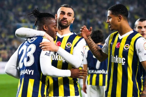 Fenerbahçe postule à une place en Ligue 1