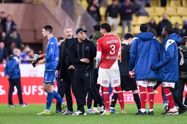 PSG : le clan Mbappé sort du silence !