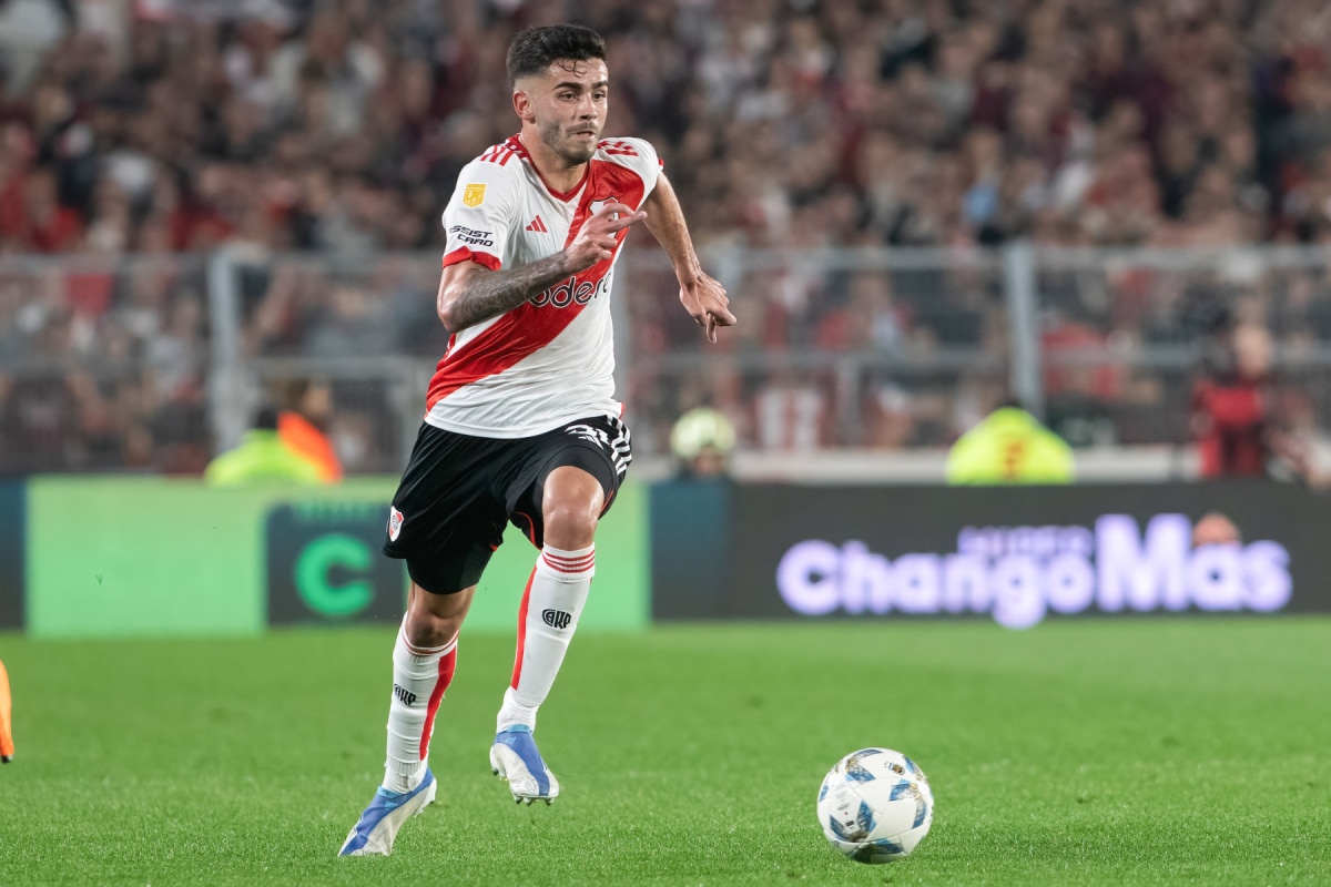 Santiago Simón así valora el mercado su versatilidad en River