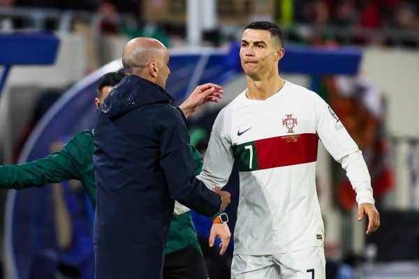 Euro 2024 : Ronaldo exilé mais appelé, le sélectionneur se justifie !