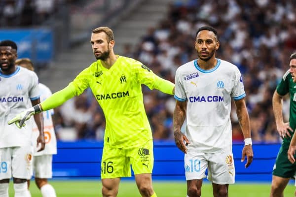 OM : Longoria en veut à Pau Lopez !