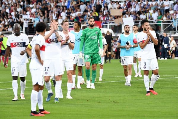 PSG : On a l'impression qu'il est plus petit, Riolo allume un Parisien !