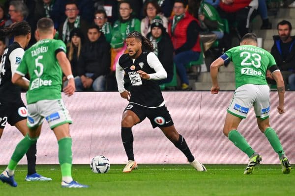 ASSE : un ancien flop se moque des Verts !