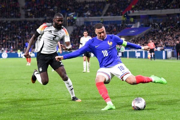 Mbappé encensé par un adversaire !