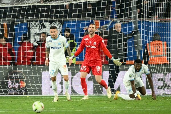 OM : gros coup de pression sur un indésirable