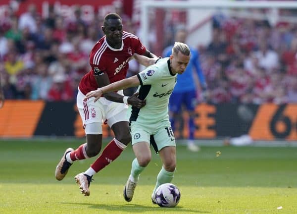 L'OL fonce sur un défenseur de Premier League !