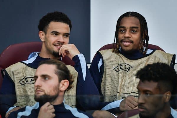 Equipe de France : un Bleu s'agace sur le banc !