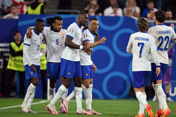 Kanté le patron, Mbappé décisif mais inquiétant& Les Tops-Flops d'Autriche-France