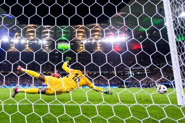 Mbappé sait pourquoi Joao Félix a raté sa tentative !