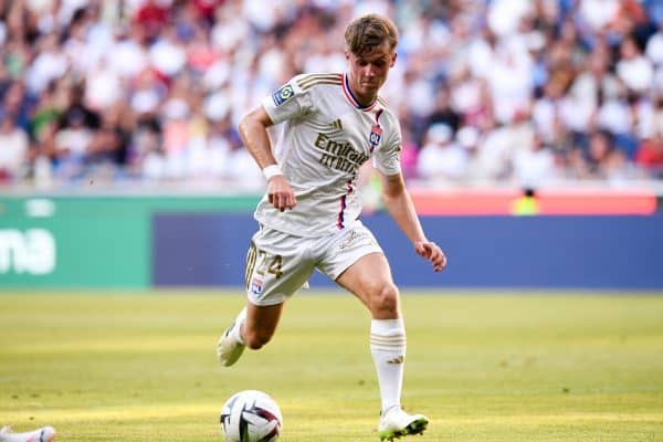 OL : un club de L1 tente Lepenant