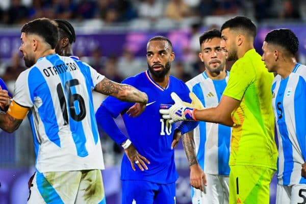 Un pilier de Thierry Henry fracasse l'Argentine !