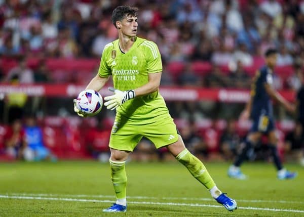 Real Madrid : Kepa fixé sur son sort