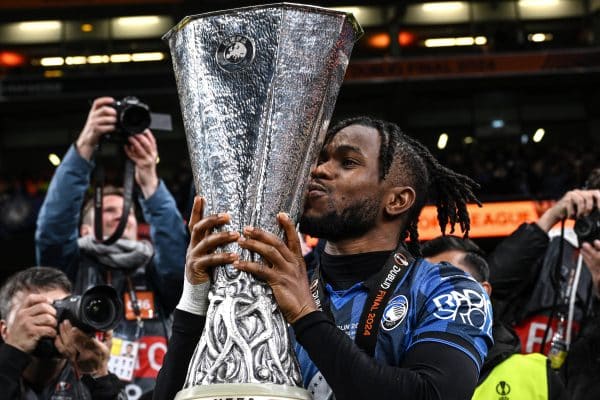 Mercato Live : le PSG fonce sur une nouvelle piste en attaque