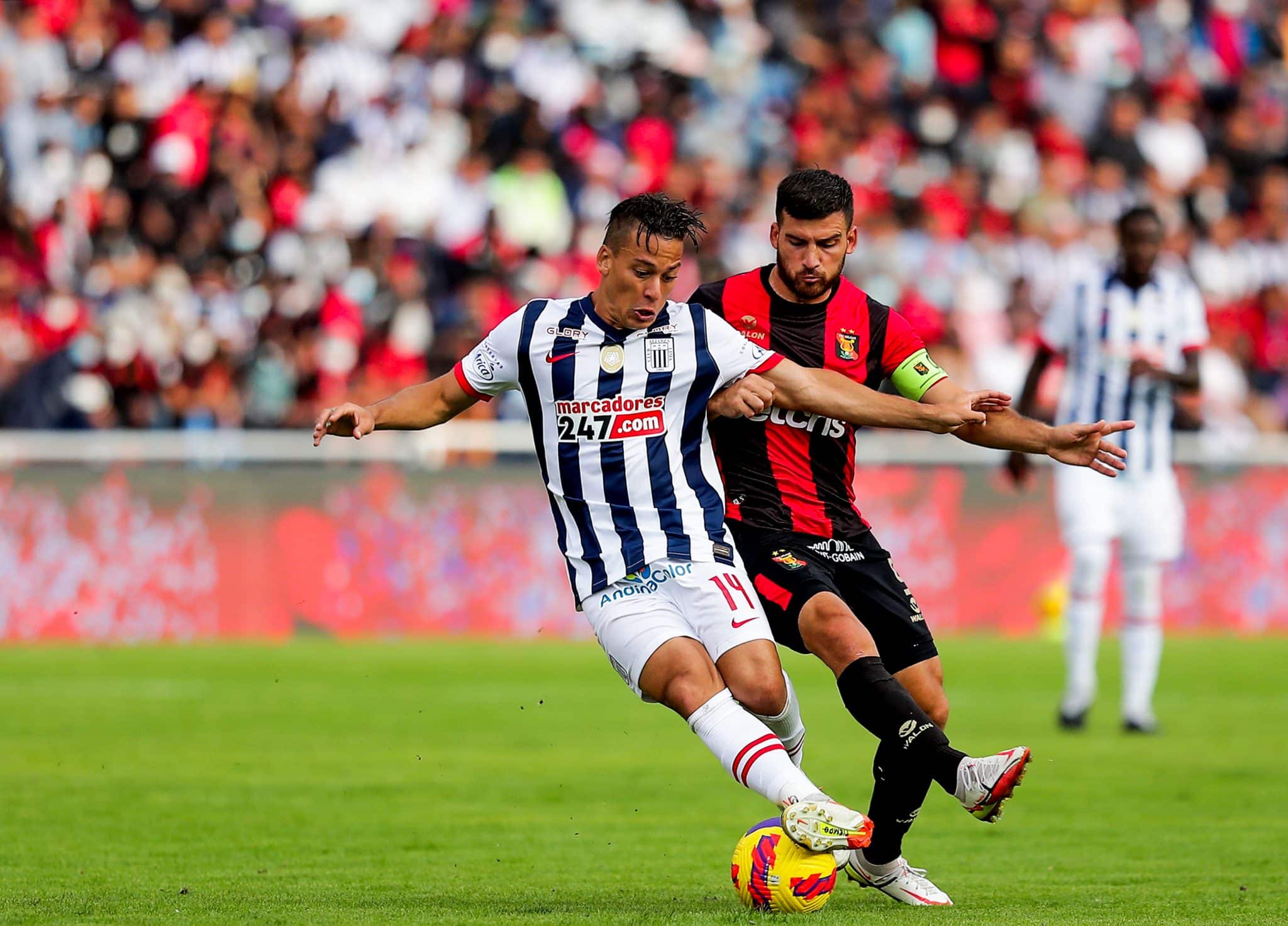 Alianza Lima vs FBC Melgar hoy a qué hora juegan, formaciones y dónde
