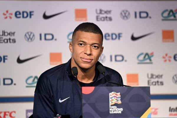 Une star du PSG défie Mbappé